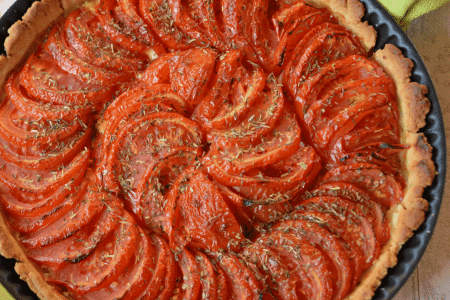 Tarte tomates, miel et amandes